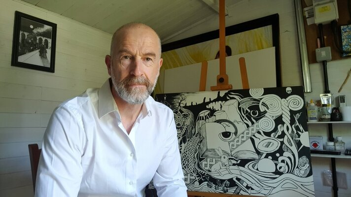 Anthony Hodgson-Cru im Studio
