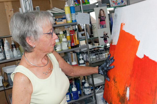 Verena Dill nello studio