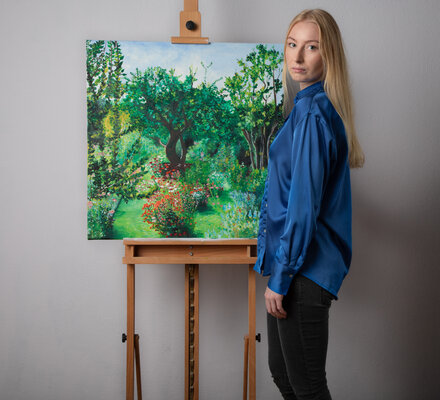 Liora Fay in de studio