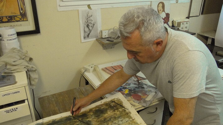 Fernando Viñolo Garcia in de studio