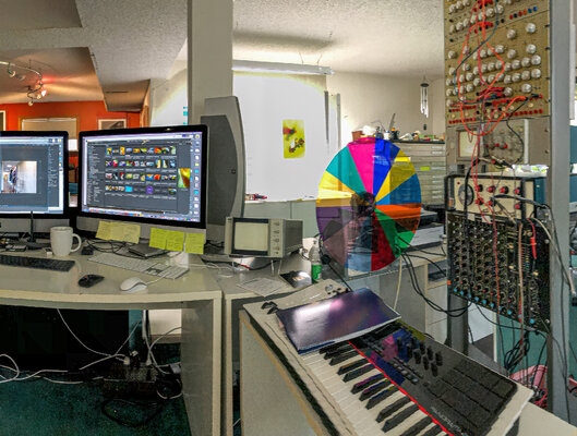 Tim Forcade im Studio: Studio View - Light Machine 5 at right