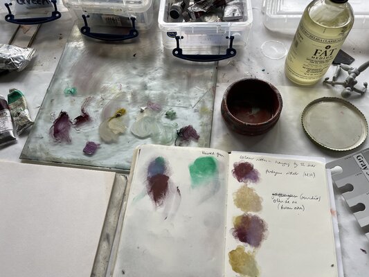 Gillian Holding en el estudio: Colour experiments and records