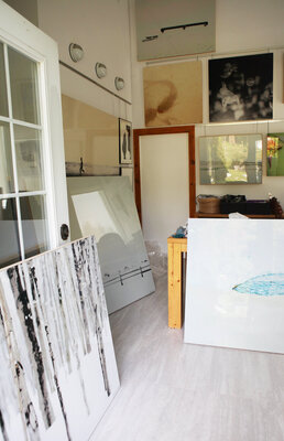 Brigitte Theriault in de studio: Brigitte Thériault. Atelier de Charlesbourg, Québec, Canada