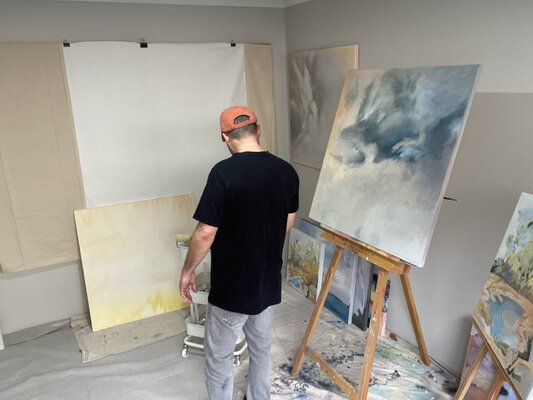 Dale Pattenden in de studio