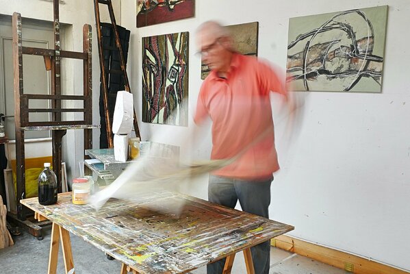 Uwe Beyer dans le studio