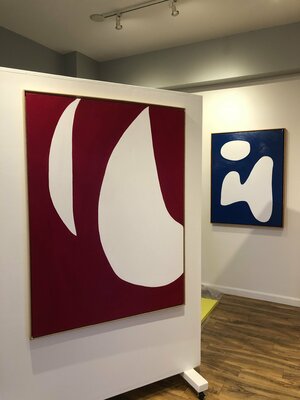 Kerry Campbell dans le studio: On the walls