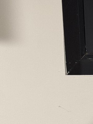 Christine Barth Mroz in the Studio: En mode creation