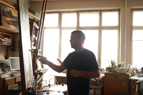 Khodakivskyi Vasyl im Studio