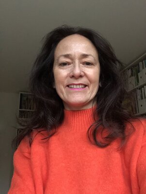 Ines Soavi dans le studio: Inès à l'atelier