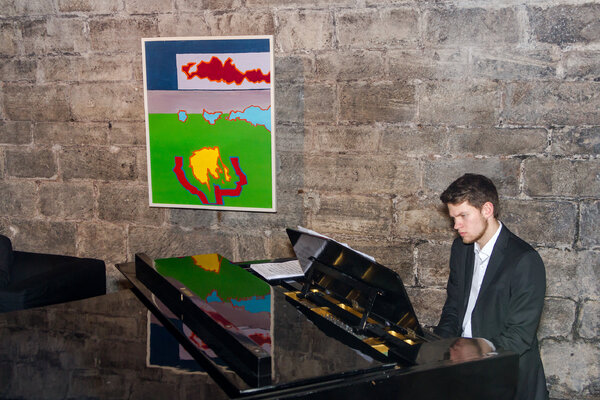 Rolf Lorenz im Studio: Vernissage: the Piano Man