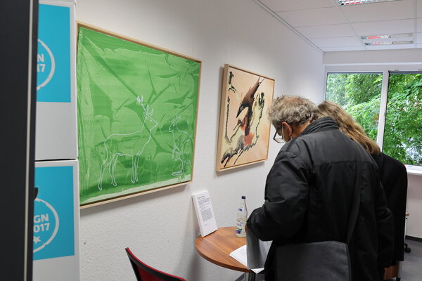 Rolf Lorenz im Studio: Ausstellung "Solidarität" im Roth Carrée, Göppingen