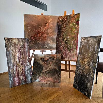 Sabine Reinacher in de studio: Serie: Transformation
