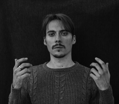 David Gómez in de studio