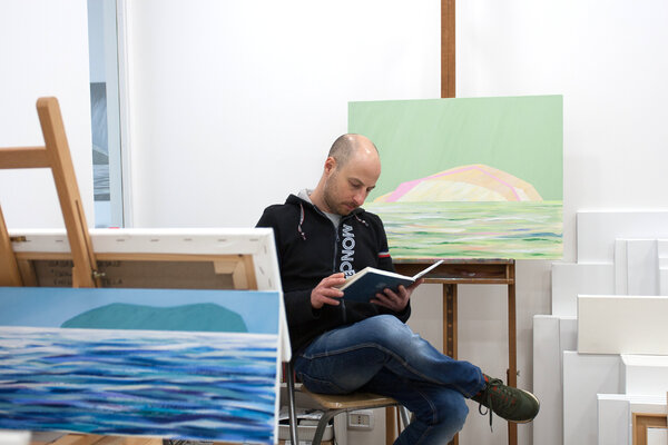 Gabriele Casale in de studio