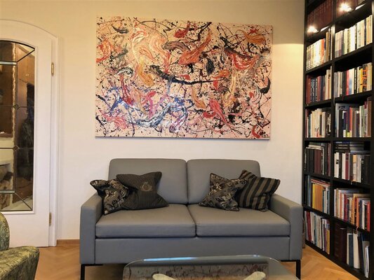 Luís Bastos nello studio: "The Koi Ballet" in its new home.