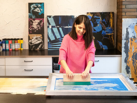 Manuela Kuntz im Studio: Siebdruck