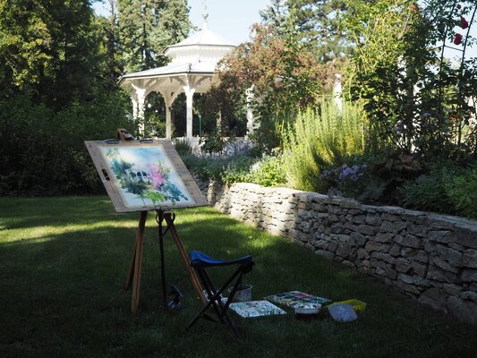 Edeltraud Steurer en el estudio: Stadtpark Wiener Neustadt