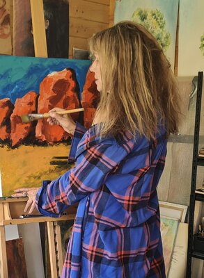 Barbara Laszuk dans le studio: Working in my beautiful art studio