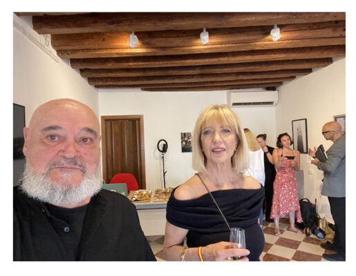Román Manrique de Lara in de studio: Bienale de Venezia 2024, Galery Cipriarte
