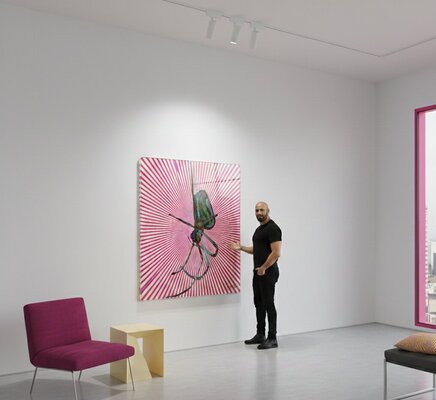 Juan Diego Quintero López nello studio: Espacios amplios que resaltan con una obra de arte contemporanea de gran formato. La vida es el elemento más importante de mi obra en este caso los insectos, los cuales son propagadores de la existencia, representados pictóricamente a través de herra