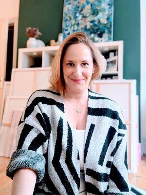 Tina Ternes in de studio