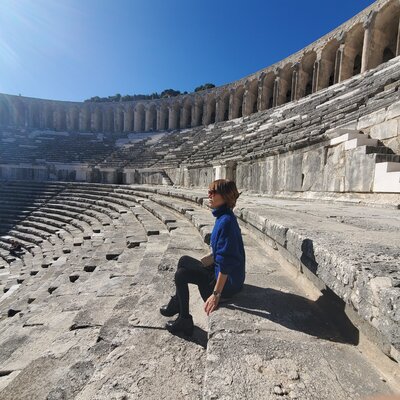 AYA MARRAY en el estudio