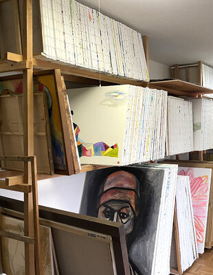 Hirofumi Miyauchi (Andecian) in de studio: 25㎡ art storage