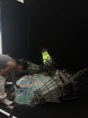 Romain deceuninck im Studio: Setup Décoration studio pour la série "YACHT PEOPLE"