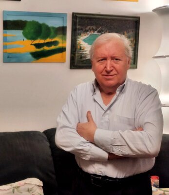 Silvano Crespi nello studio