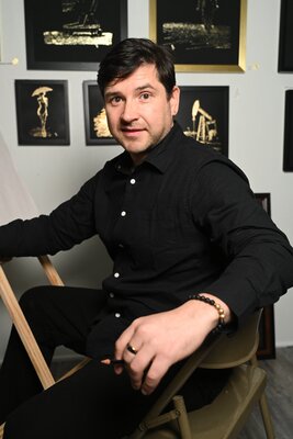 Victor Selin nello studio