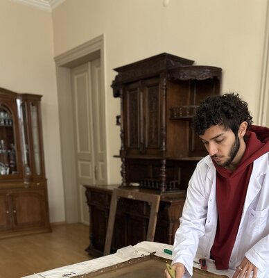 Edvard Badalyan in the Studio