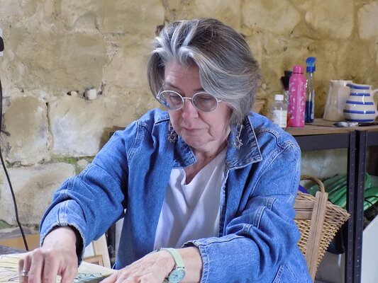 Fliss Elsom-Cook in de studio: Focusing on mark making