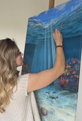 Julie Gazounaud en el estudio
