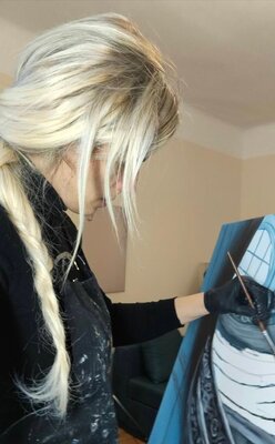 Jessica Thaler in the Studio