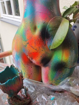 Karibou nello studio: Kunstharz Figuren. Dogs Mickey Mouse Denker