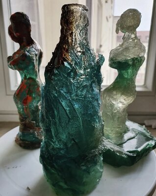 Karibou nello studio: Resin art