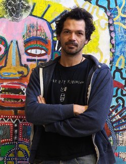 Volg Pierre Ziegler op Singulart