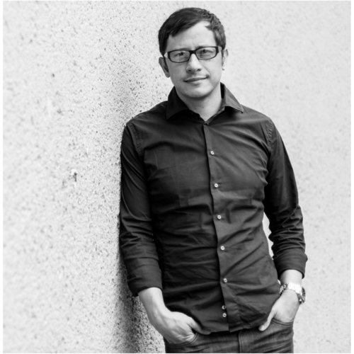 Follow Lezzueck Coosemans on Singulart