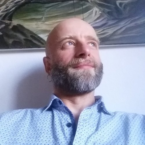 Follow Mocx Dabbert on Singulart