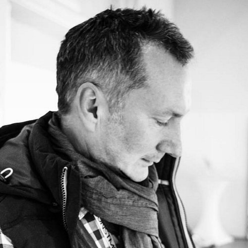 Follow Roger König on Singulart