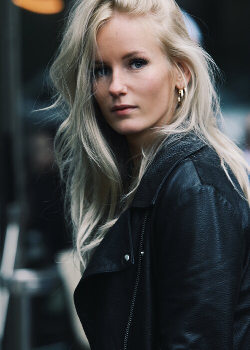 Claudia Ahrens on Singulart