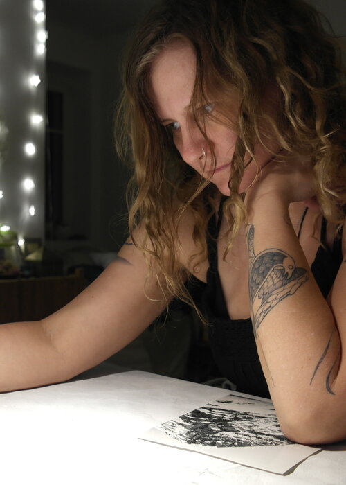 Jessie Pitt auf Singulart