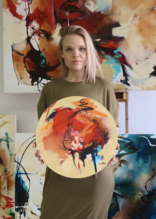 Jasmin Yli-Huhtala op Singulart