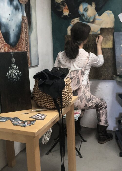 Behnaz Larsen on Singulart