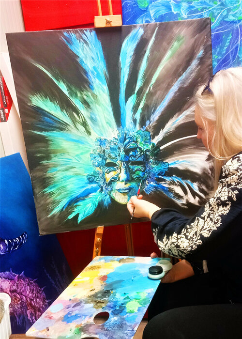 Viktoriya Filipchenko auf Singulart