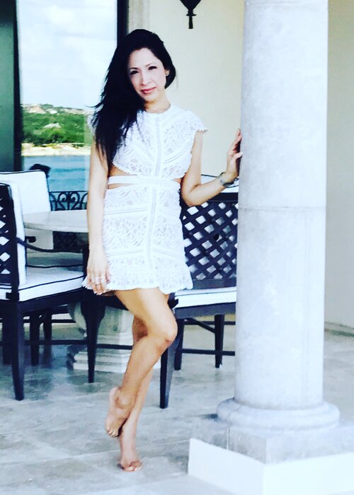 Ana Luisa Veloz op Singulart