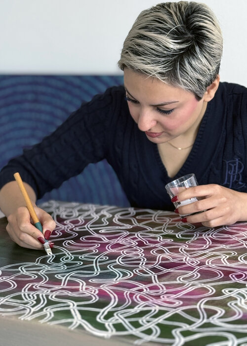 Tara Partovirad su Singulart