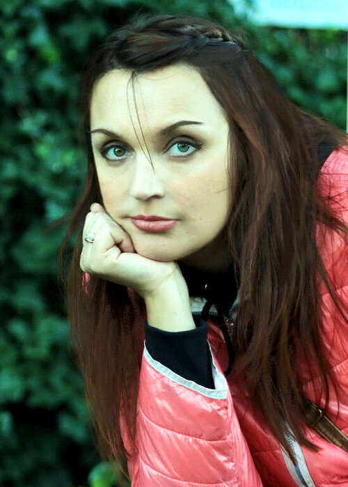 Inga Loginova op Singulart