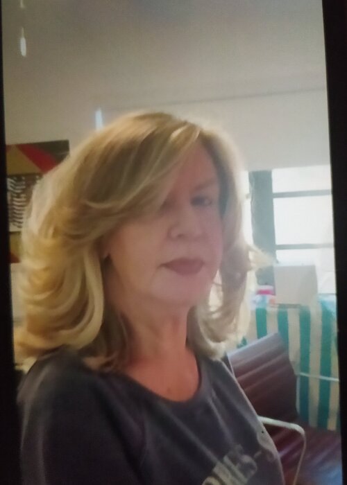 Elizabeth Bello su Singulart
