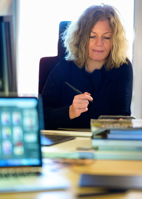 Lian Siekman auf Singulart